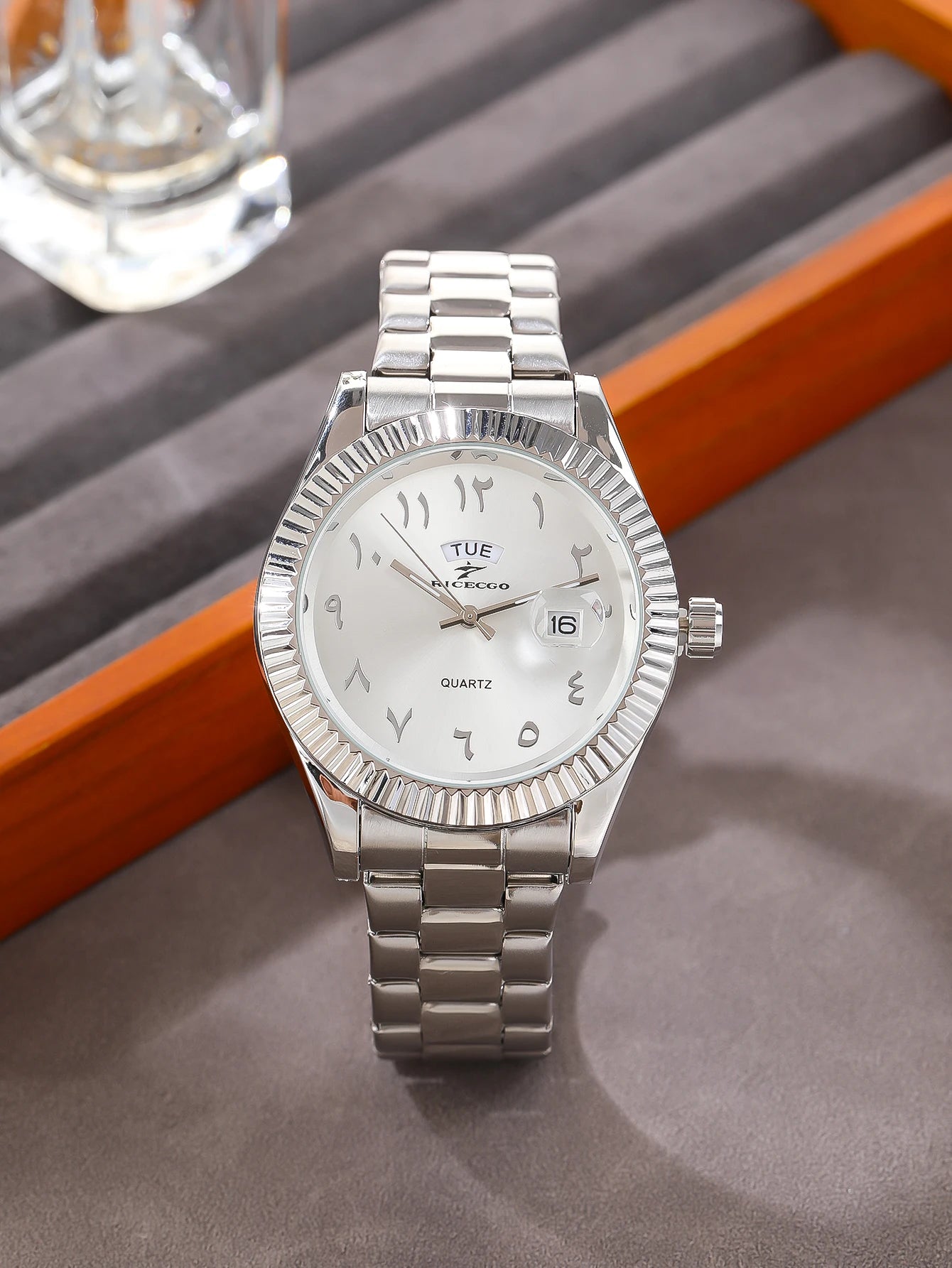 men watch stainless steel business sports calendar wristwatch