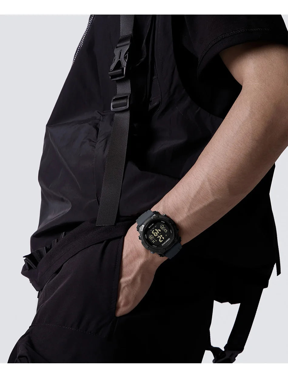 NAVIFORCE Sports Men's Digital Watch Waterproof Alarm