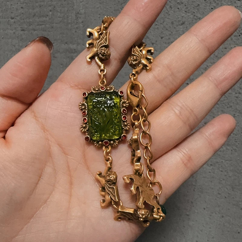 Vintage Green Glass Bracelet Lion Woman Gold Luxury