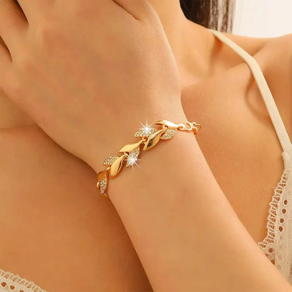 HipHop Leaf Bracelet Women Gold Crystal Adjustable Jewelry